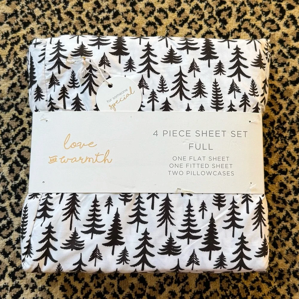 Christmas trees sheet set (Full) (NWT)